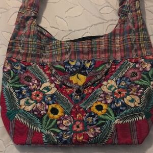 Floral Embroidered Women's Bag